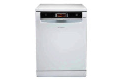 Hotpoint Ultima FDUD 51110 P Freestanding Dishwasher - White